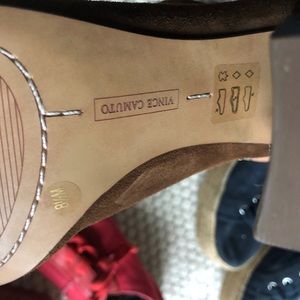 Vince Camuto Shoes - Vince Camino brown heeled boots Vince Camuto Shoes - Vince Camino brown heeled boots
